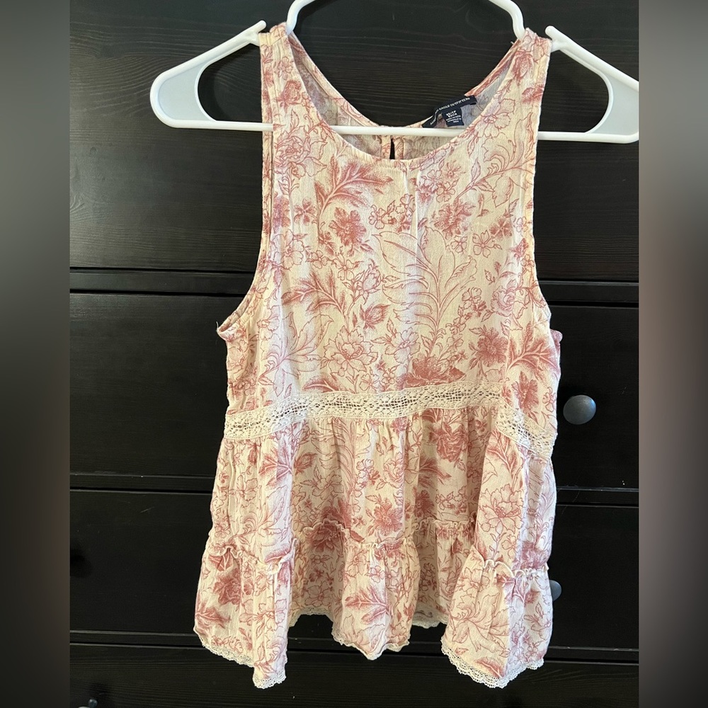 American Eagle Floral Flowy Tank Top XS